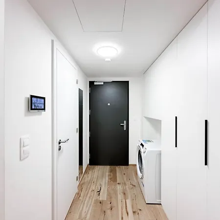 Lejlighed Real Living By Refa Karlin 307