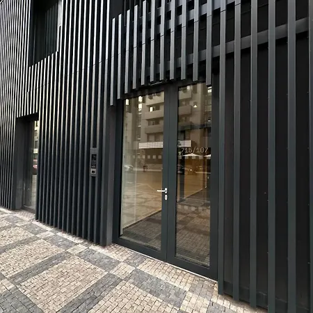 Daire Real Living By Refa Karlin 307 Prag